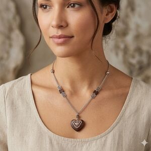 Rare‎ BRIGHTON WOODEN  & SILVER HEART LONG NECKLACE